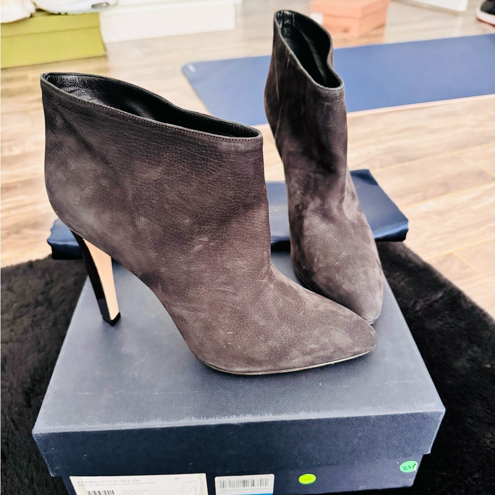 NIB Sergio Rossi dark grey suede leather ankle boots heels 41, US 11